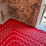 Instalación de climatización mediante geotermia, con suelo radiante para la reforma de una vivienda unifamiliar situada en Samieira (Pontevedra).