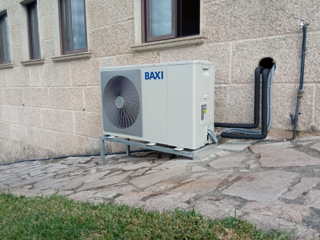 Sustitución de Caldera de Gasoil por Bomba de Calor Baxi Monobloc 2 en Sotomayor