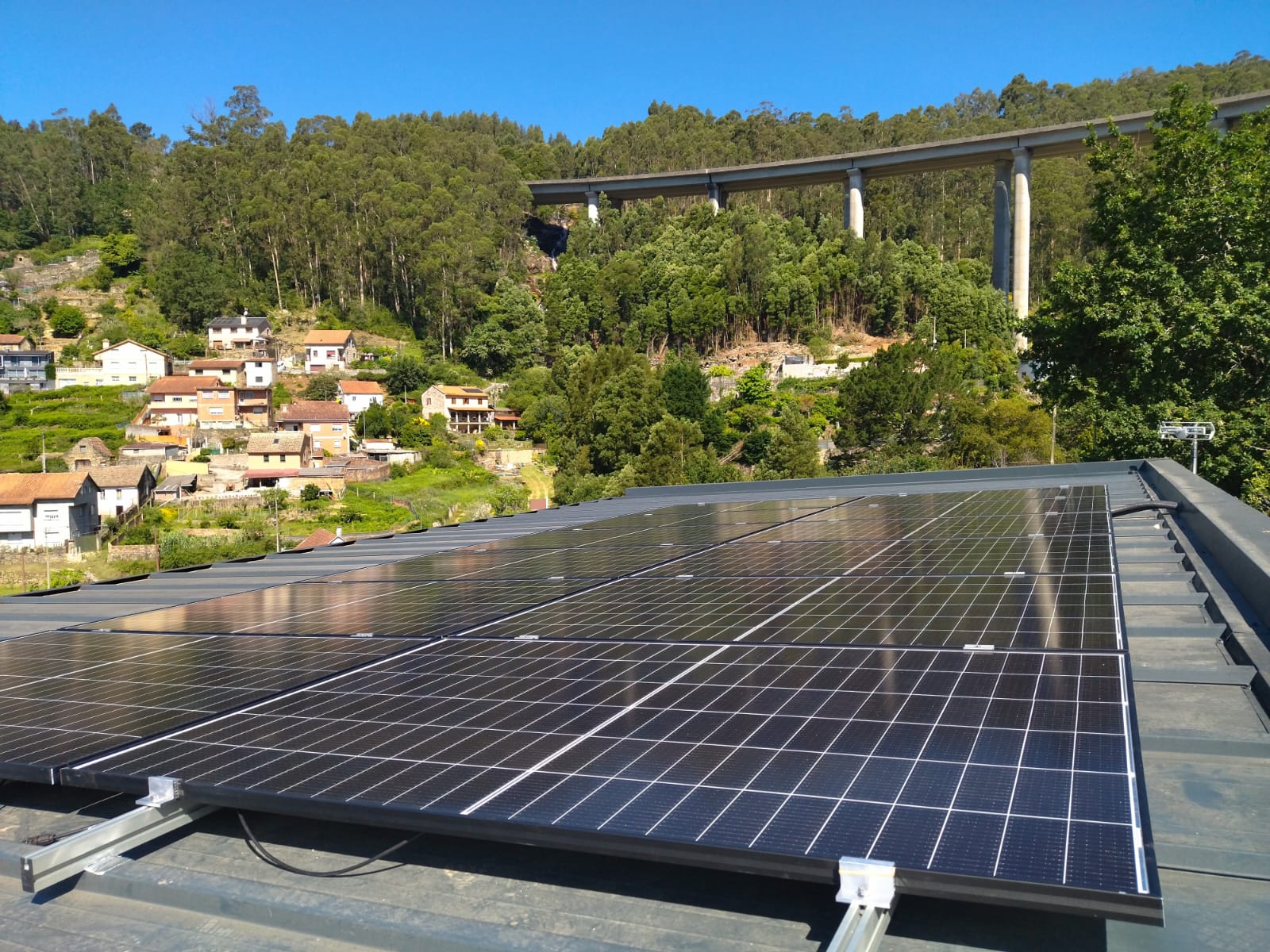 instalacion fotovoltaica Moaña