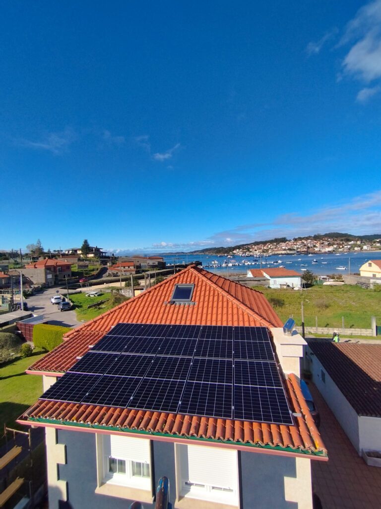 instalación fotovoltaica en Hio Cangas do morrazo