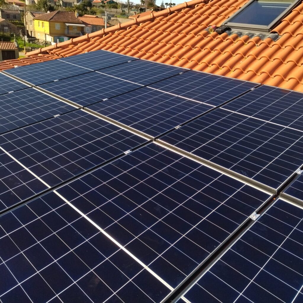 instalación fotovoltaica en Hio Cangas do morrazo