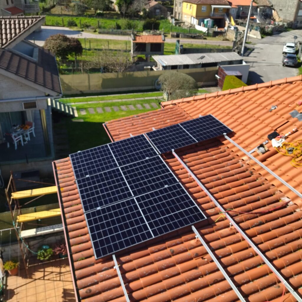 instalación fotovoltaica en Hio Cangas do morrazo